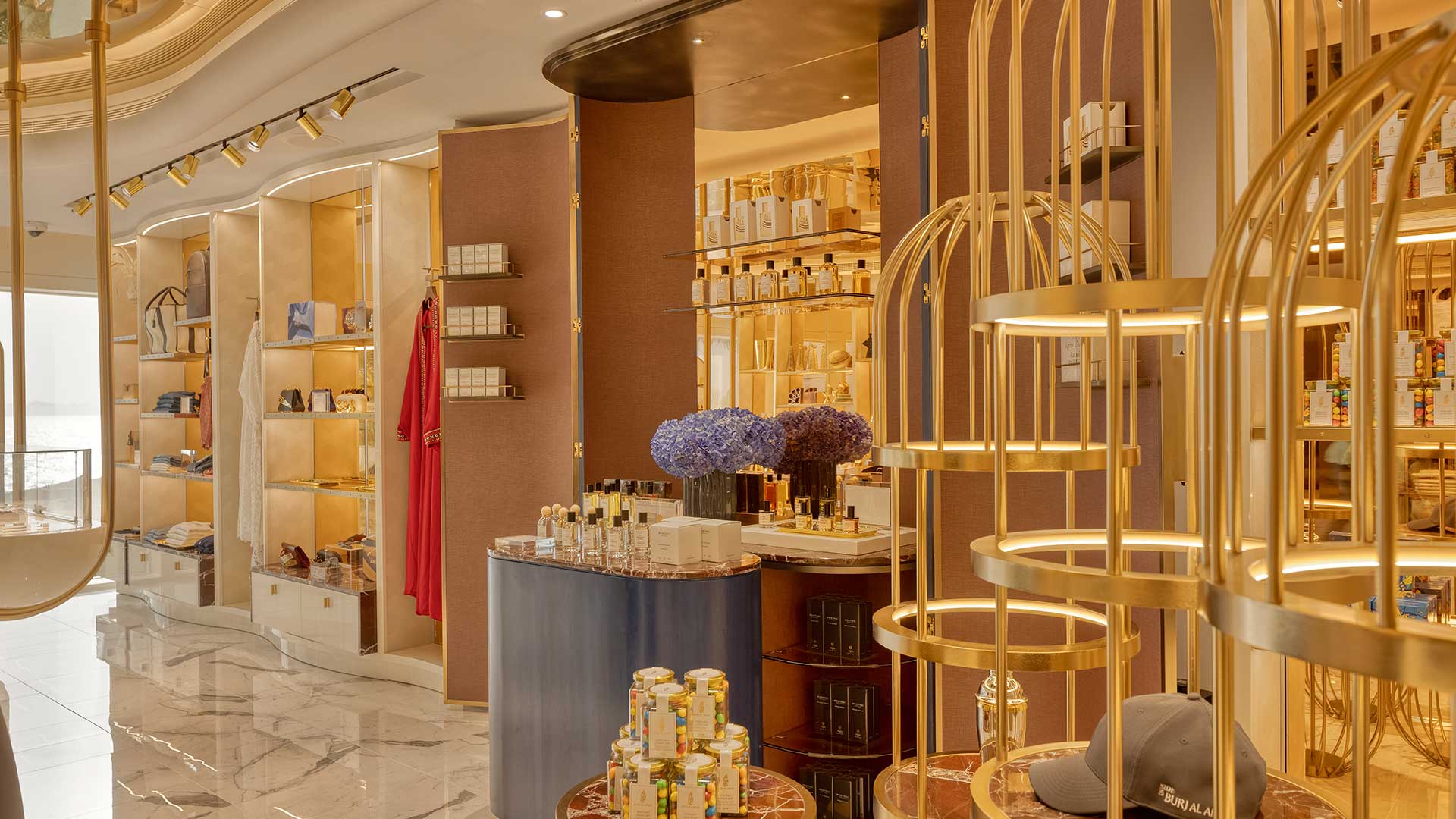 Retail Lighting Scheme Luxury Boutique Integrated Joinery Illumination Dubai Design Consultants Nulty